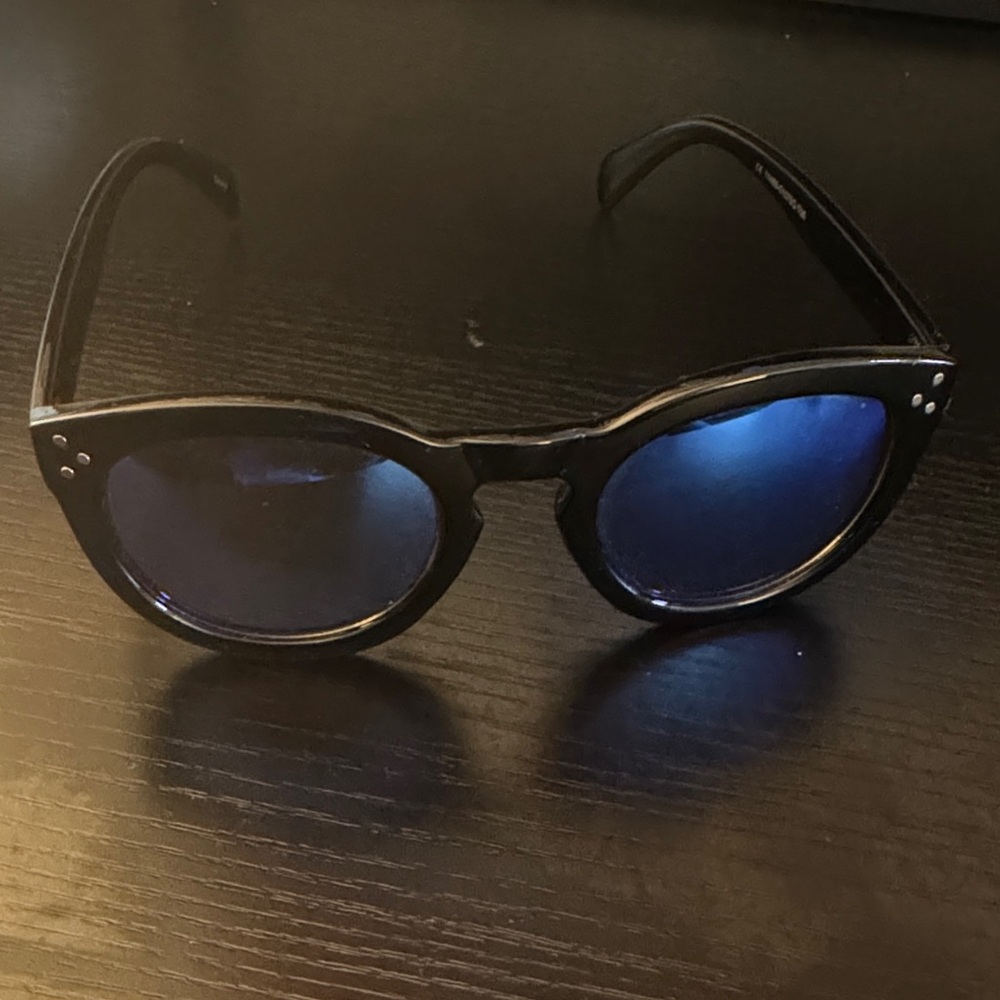 Classic Black Sunglasses with Blue Lenses